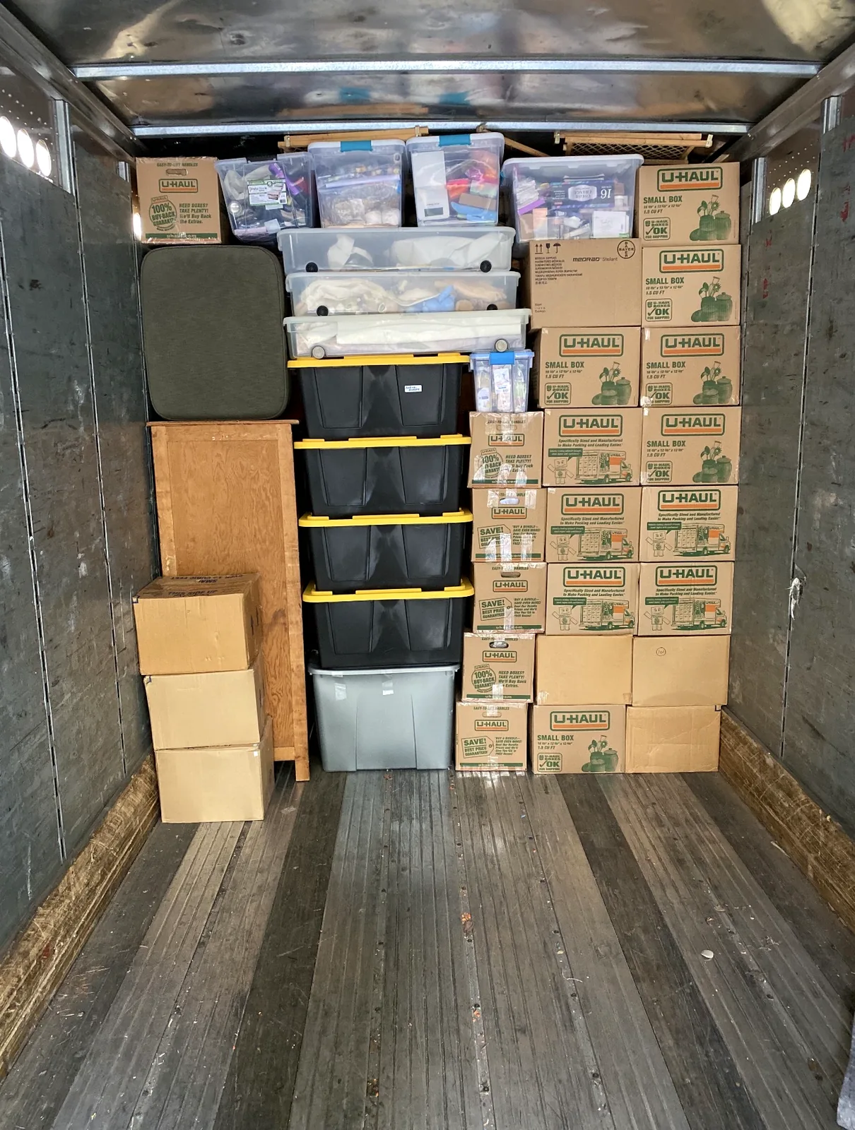 Clean truck organization